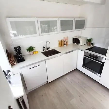 Lägenhet Unique And Charming 2 Bedroom With Free Parking Ålborg